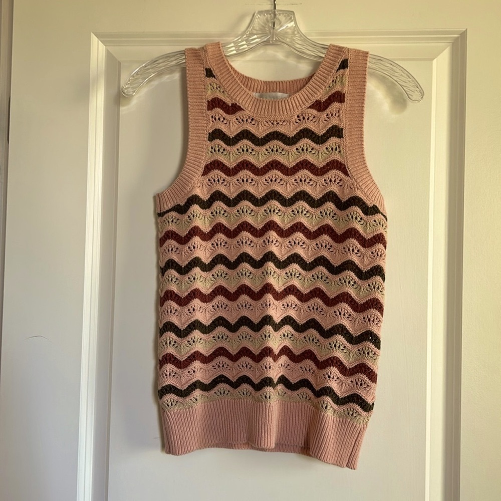 Design History top XS pink/moss/wine macrame weave cotton sleeveless sweater.